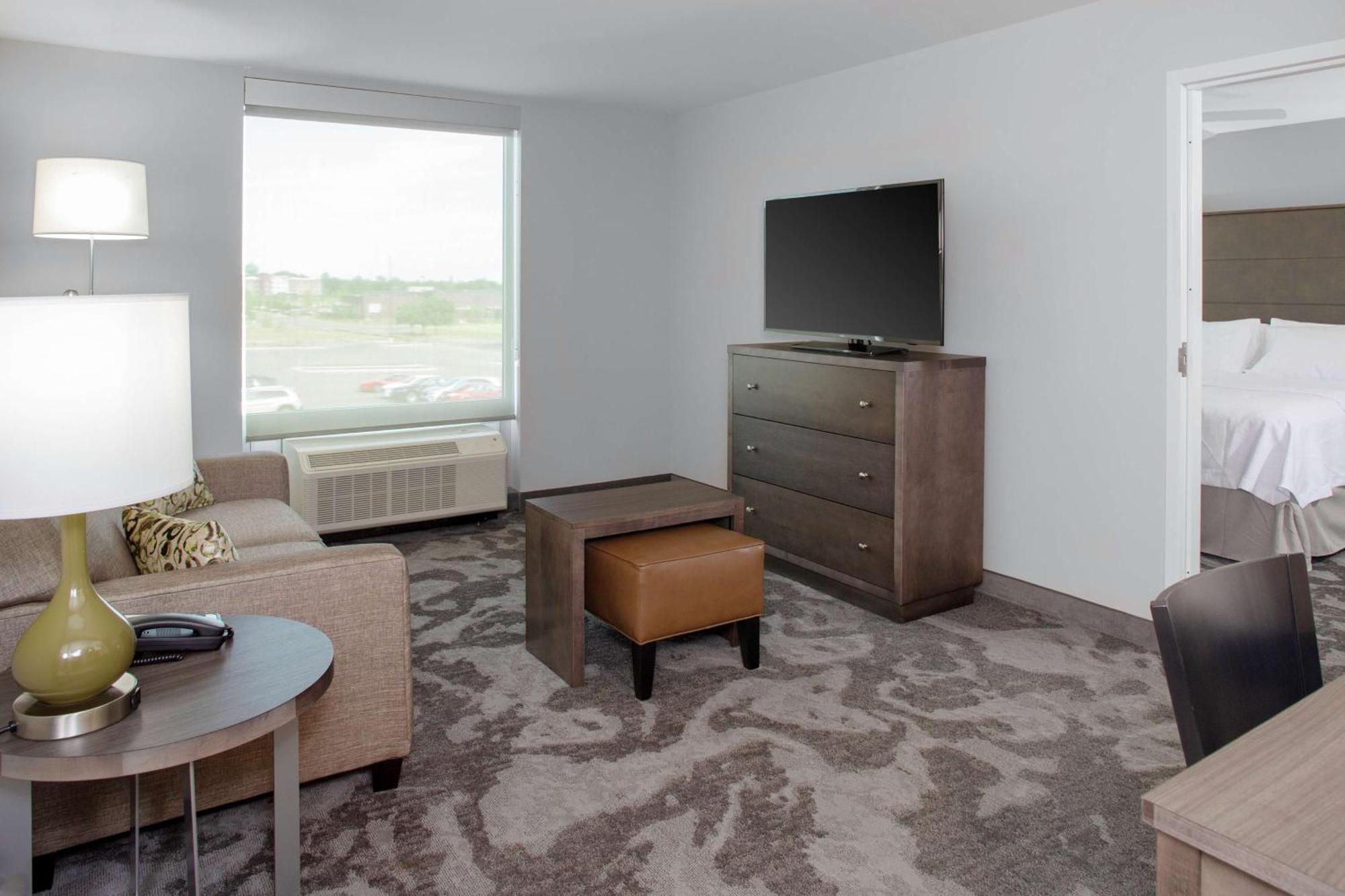 Homewood Suites By Hilton Lansing Eastwood Eksteriør billede