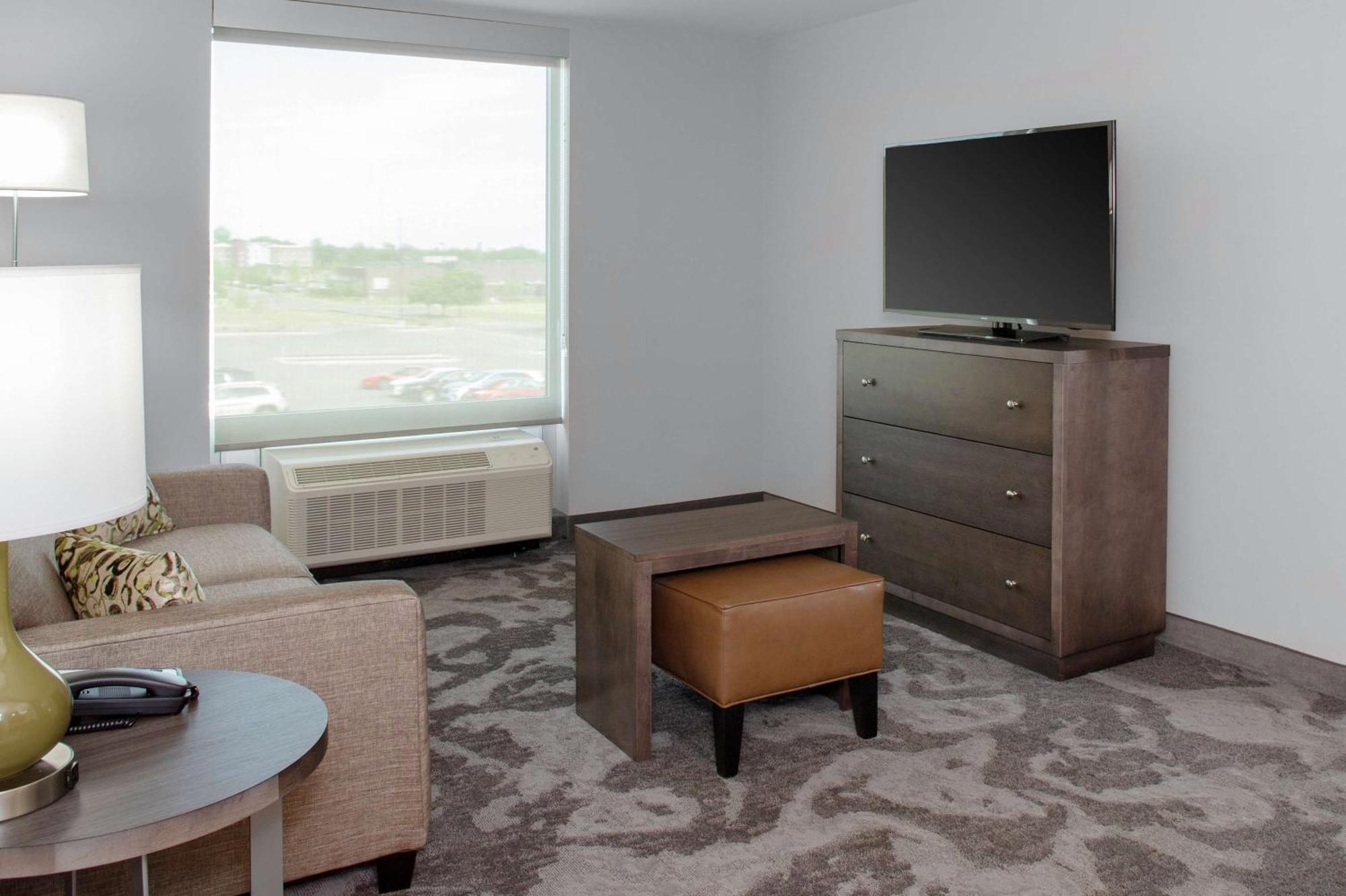 Homewood Suites By Hilton Lansing Eastwood Eksteriør billede