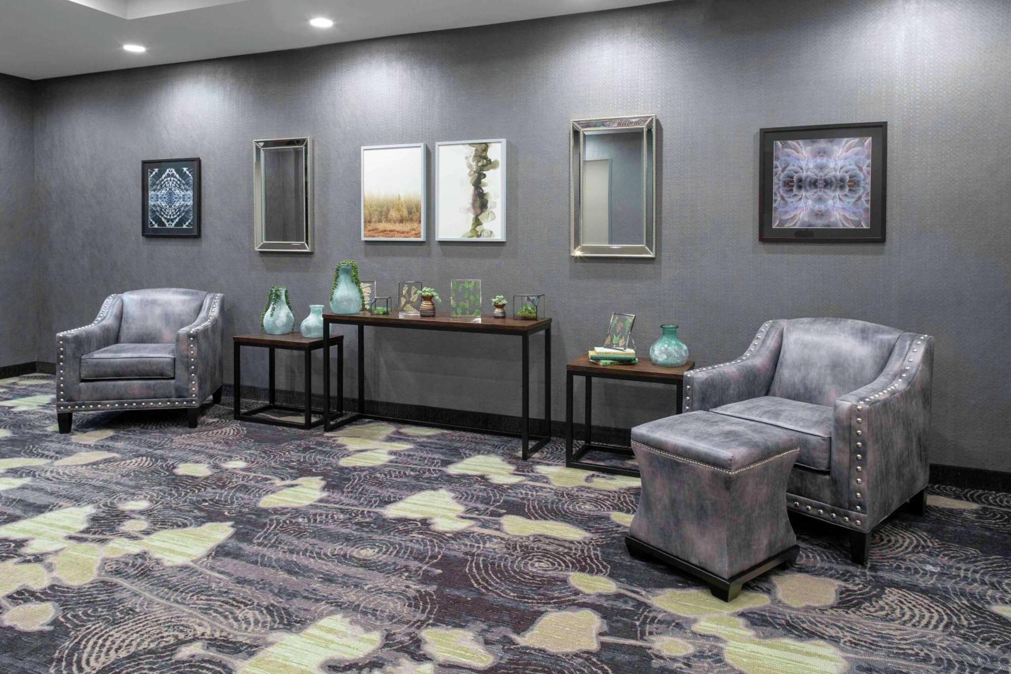 Homewood Suites By Hilton Lansing Eastwood Eksteriør billede