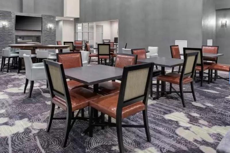 Homewood Suites By Hilton Lansing Eastwood Eksteriør billede